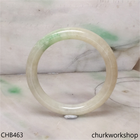 Pale yellowish green bangle