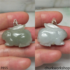 Light green jade rabbit pendant