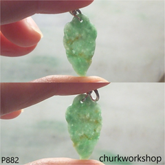 Small green jade leaf pendant