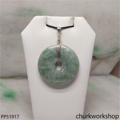 Molt green jade Donut pendant