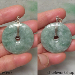 Molt green jade Donut pendant