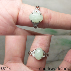 Light green jade oval sterling silver ring