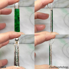 Deep green rectangular jade pendant in 14k gold